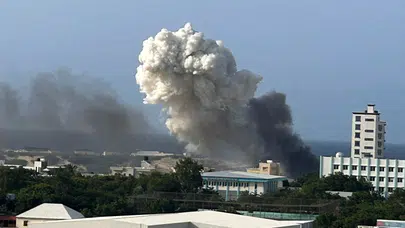 Somali'de AUSOM helikopteri düştü!