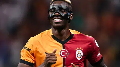 Victor Osimhen'in Juventus'tan alacağı maaş açıklandı