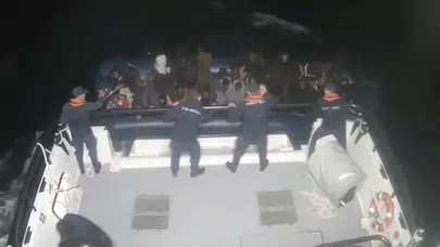 İzmir Çeşme açıklarında göçmen operasyonu