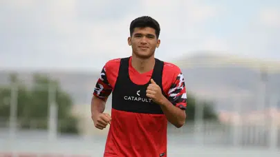 Sivasspor’dan Emre Gökay hamlesi! Sözleşme yenilendi