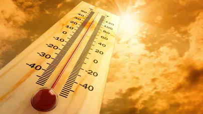 Uzman isimden kritik uyarı: Aşırı sıcaklara dikkat! Beyin kanaması riskini artırıyor