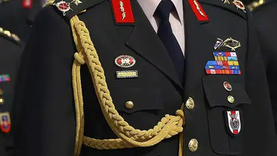 Kritik düzenleme! Orgeneral ve oramirallerin yaş haddi 67’ye yükseliyor