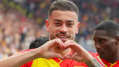 Romulo, rekor bonservisle Süper Lig'e veda ediyor