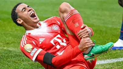 PSG-Bayern Münih maçında Jamal Musiala'nın ayağı kırıldı