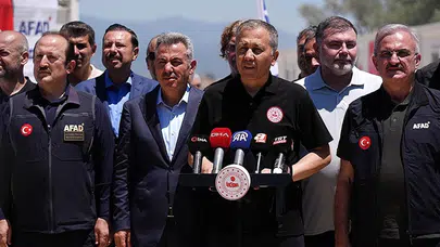 İzmir’de 228 ev, 13 iş yeri küle döndü!