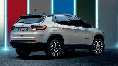 Jeep Temmuz 2025 fiyat listesi açıklandı: Compass ve Avenger ne kadar oldu?