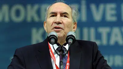 Altan Öymen kimdir?