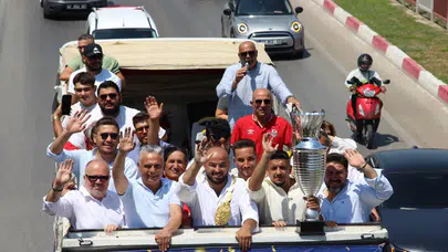 Orhan Okulu, Kırkpınar zaferi sonrası Antalya'da coşkuyla karşılandı