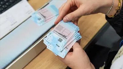 Ehliyet yenileme uzatıldı mı? Ehliyet yenileme süresi ne zaman doluyor?