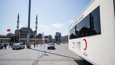 15 Temmuz Şehitleri için Taksim’de kan bağışı kampanyası başladı!