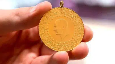 Altın fiyatları 12 Temmuz 2025: Gram altın kaç TL oldu? Canlı fiyat tablosu