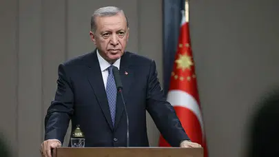 Cumhurbaşkanı Erdoğan, İngiltere Başbakanı ile telefonda görüştü