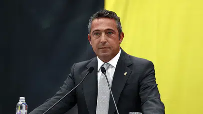 Fenerbahçe Başkanı Ali Koç'tan taraftarlara transfer müjdesi