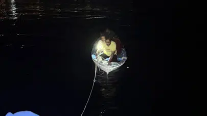 Bingöl Murat Nehri'nde mahsur kalan aile kurtarıldı