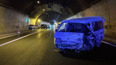 Anadolu Otoyolu'nda 7 aracın karıştığı zincirleme kaza! 5 yaralı