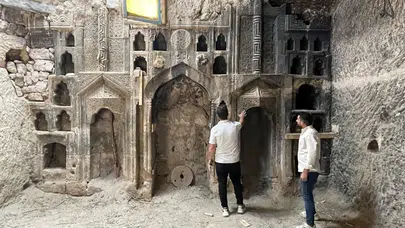 Nevşehir'de temizlenen odunluk 6 asırlık ibadethane çıktı