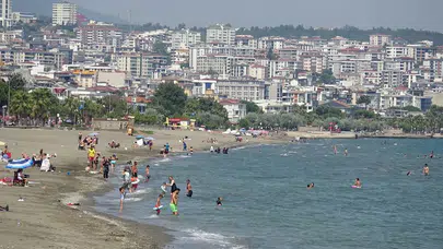 Valilikten kritik uyarı: Samsun’da denize girmeyin!