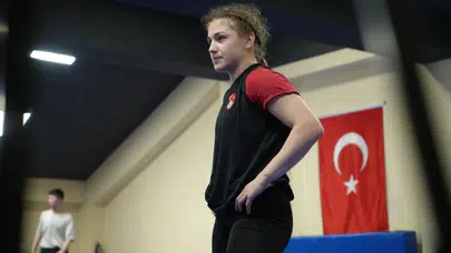 Beyzanur Akkuş, U20 Dünya Güreş Şampiyonası’nda bronz madalya elde etti