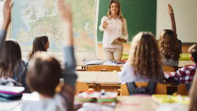 Ücretli öğretmenlik nedir, nasıl başvurulur?