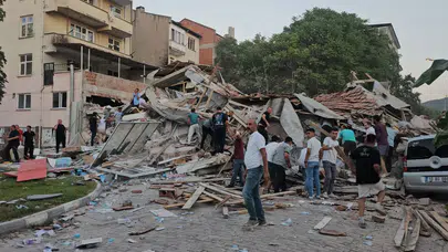 Balıkesir depreminde yıkılan binayla ilgili soruşturma