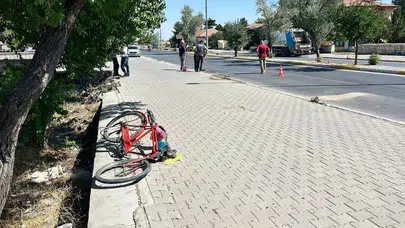 Kayseri'de kahreden kaza: Otomobilin çarptığı bisikletli yaşamını yitirdi