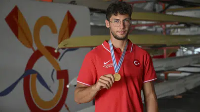 Enes Biber’den 23 Yaş Altı Dünya Şampiyonasında altın madalya