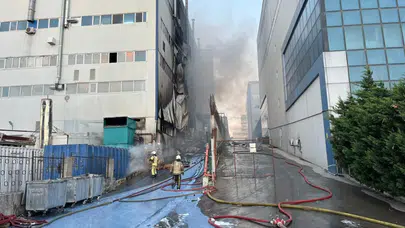 Arnavutköy'de fabrika yangını!