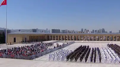 Cumhurbaşkanı Erdoğan’dan Anıtkabir ziyareti