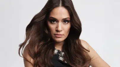 Özge Borak kimdir? Kaç yaşında, evli mi?