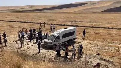 Muş'ta minibüs devrildi: Çok sayıda yaralı var!