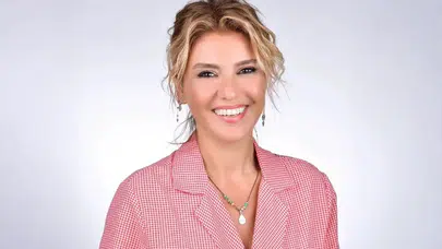 Gülben Ergen'den dizi tekliflerine yeşil ışık: Artık setlerde olabilirim
