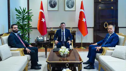 Cumhurbaşkanı Yardımcısı Yılmaz, Suriye İçişleri Bakanı Hattab ile bir arada!