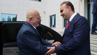 Bakan Kacır, Suriyeli mevkidaşı ile görüştü