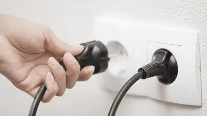 Uzmanlardan hayati uyarı: Bu cihazları hemen fişten çekin!