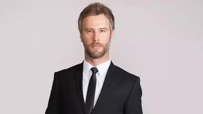 Özgür Çevik kimdir, kaç yaşında?