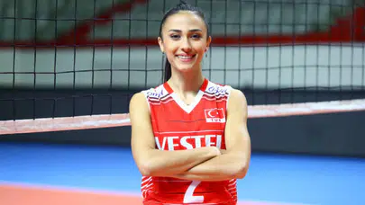 Simge Aköz kimdir? Simge Aköz ameliyat mı oldu?