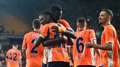 Başakşehir, UEFA Konferans Ligi’nde Play-Off’a yükseldi