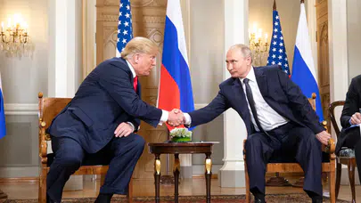 Trump ve Putin görüşmesinin saati belli oldu