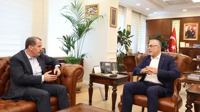 Memur-Sen Başkanı Yalçın, Bakan Işıkhan ile görüştü