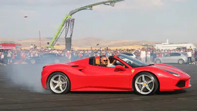 Sivas'ta drift tutkunlarına özel pist açıldı