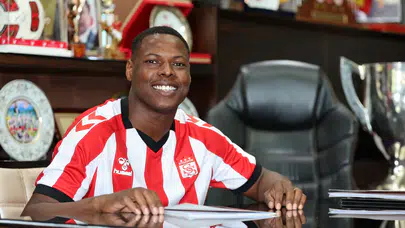 Sivasspor'un transfer ettiği Luan Campos kimdir?