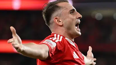 Fenerbahçe'den Galatasaray taraftarını çıldırtacak imza töreni!