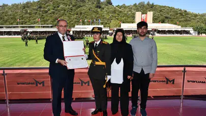 Elif Nur Halisdemir kimdir?