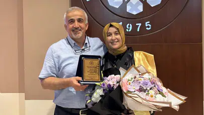 50 yaşında üniversite kazandı, bölümü birincilikle bitirdi!