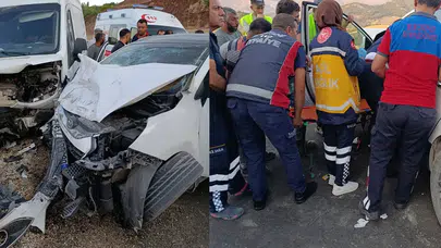Adıyaman’da minibüs ile otomobilin çarpışması sonucu 5 kişi yaralandı!