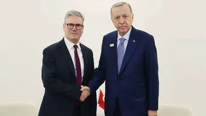 Cumhurbaşkanı Erdoğan, İngiltere Başbakanı ile görüştü