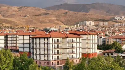 Malatya'da 79 köy konutu sahiplerine teslim edilmeye başladı