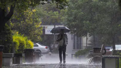 Ankara ve Konya’da sağanak alarmı! Meteoroloji’den kritik uyarı