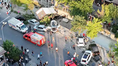 Nevşehir'de freni patlayan kamyon 10 aracı ezdi