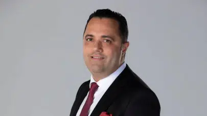 Avukat Rezan Epözdemir rüşvet suçundan tutuklandı